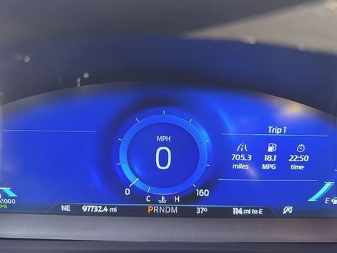 Used 2020 Ford Explorer Platinum w/ Premium Technology Package image 12