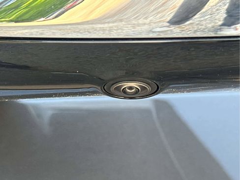 New 2025 Jeep Grand Cherokee Limited w/ Luxury Tech Group II image 16