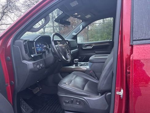 Used 2022 Chevrolet Silverado 1500 RST w/ Convenience Package II image 15