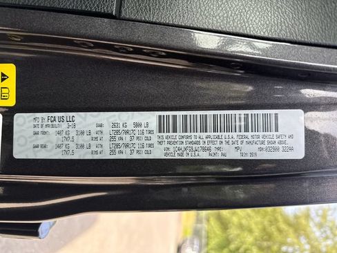 Used 2018 Jeep Wrangler Unlimited Rubicon AWD/4WD image 16