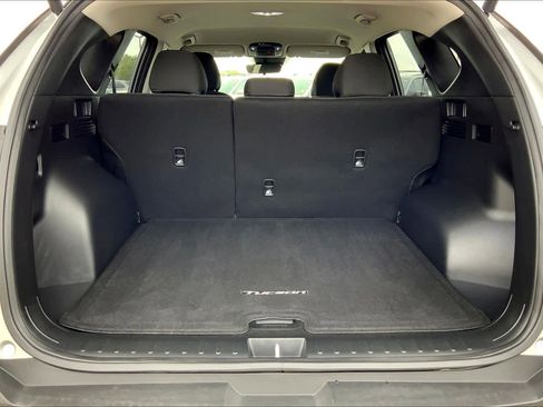 Used 2025 Hyundai Tucson SEL image 34