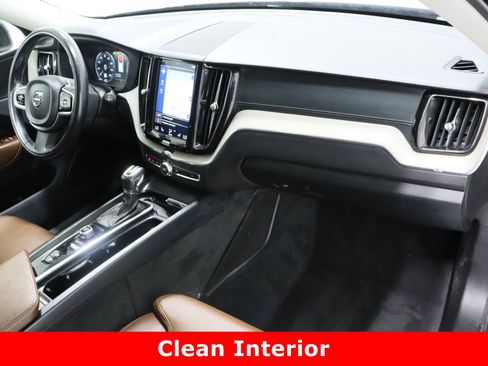 Used 2018 Volvo XC60 T6 Inscription w/ Convenience Package image 39
