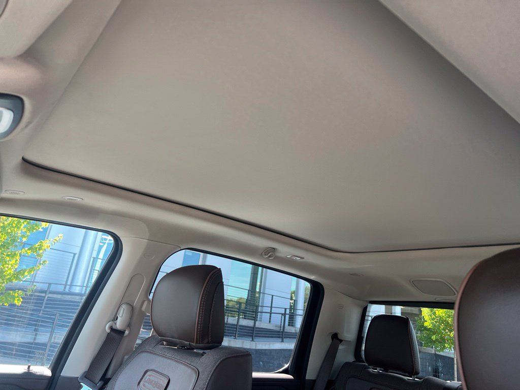 Used 2025 RAM 1500 Limited AWD/4WD image 7