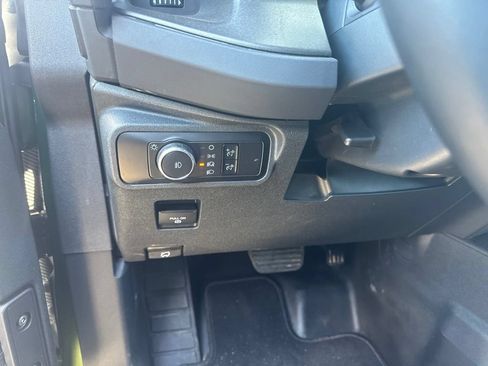Used 2025 Ford Bronco Badlands AWD/4WD image 7