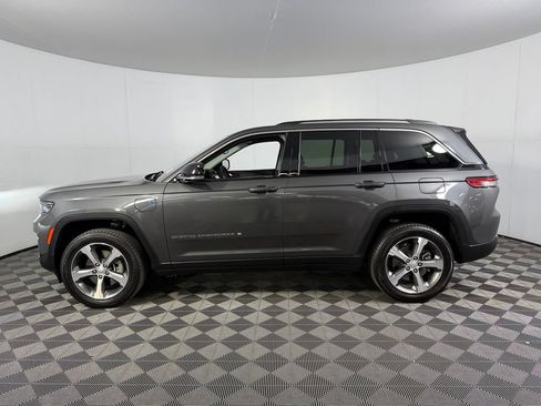 Used 2022 Jeep Grand Cherokee Limited 4xe AWD/4WD image 11