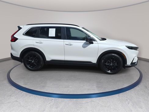 Used 2024 Honda CR-V Sport image 4