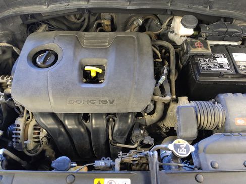Used 2022 Kia Soul LX FWD image 30