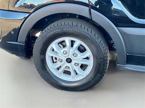 Used 2024 Ford Transit 350 XLT image 25