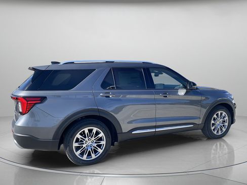 New 2026 Ford Explorer Platinum image 3