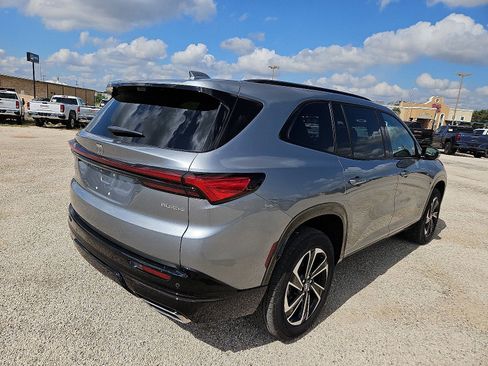 New 2026 Buick Enclave Sport Touring w/ Power Package image 5