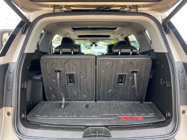 Certified 2023 GMC Acadia AT4 w/ Technology Package AWD/4WD image 19