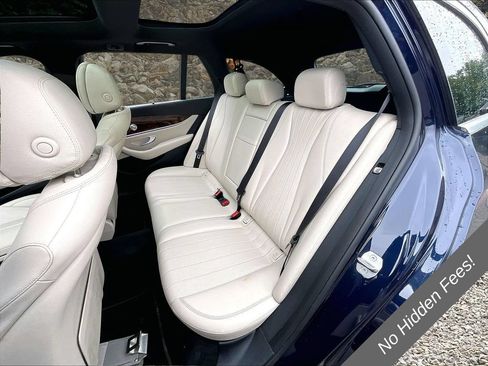 Used 2017 Mercedes-Benz E 400 4MATIC Wagon image 23