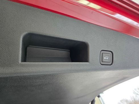 New 2026 Chevrolet Traverse LT image 21