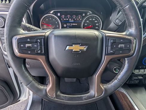 Used 2021 Chevrolet Silverado 1500 High Country w/ Technology Package AWD/4WD image 29
