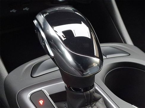 New 2026 Buick Envista Preferred image 8