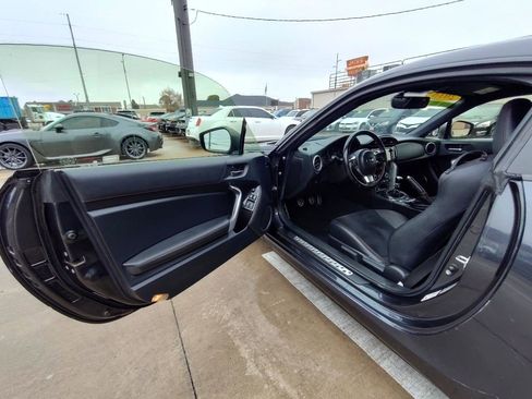 Used 2018 Subaru BRZ Limited w/ Popular Package #3 image 13