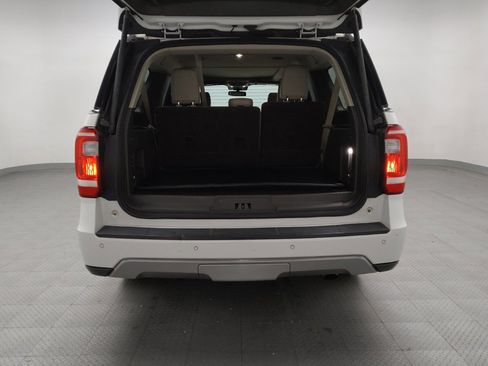 Used 2020 Ford Expedition Max XLT w/ Equipment Group 202A image 29