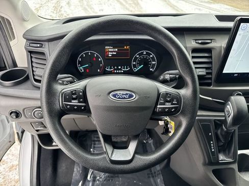 Used 2022 Ford Transit 350 XLT image 10