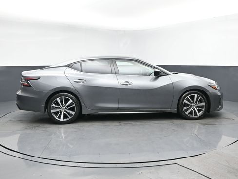Used 2019 Nissan Maxima 3.5 S w/ Floor Mat Group image 3