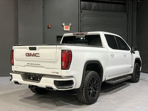 Used 2019 GMC Sierra 1500 AT4 w/ AT4 Premium Package AWD/4WD image 4