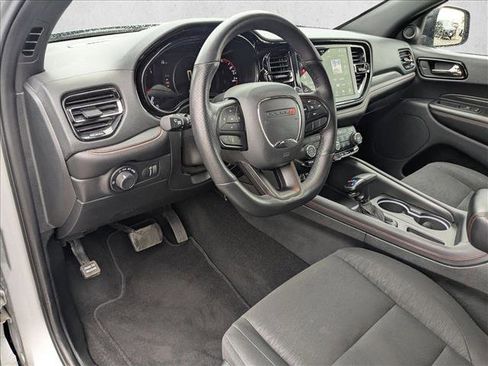 Used 2025 Dodge Durango GT AWD/4WD image 10