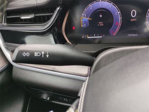 Used 2022 Jeep Grand Cherokee Overland w/ Adv Protech Group III image 28