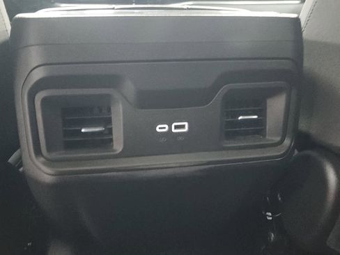 Used 2025 Chevrolet Silverado 1500 RST image 36