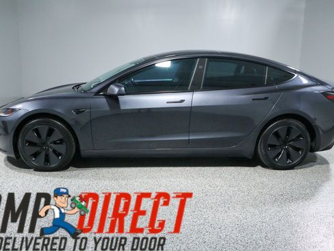 Used 2025 Tesla Model 3 Long Range RWD image 10