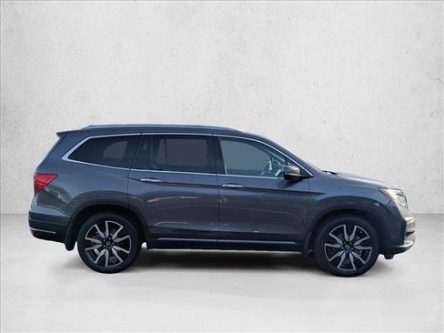 Used 2019 Honda Pilot Touring image 5