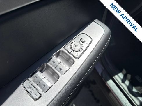 Used 2022 Hyundai Palisade SEL w/ Premium Package AWD/4WD image 19