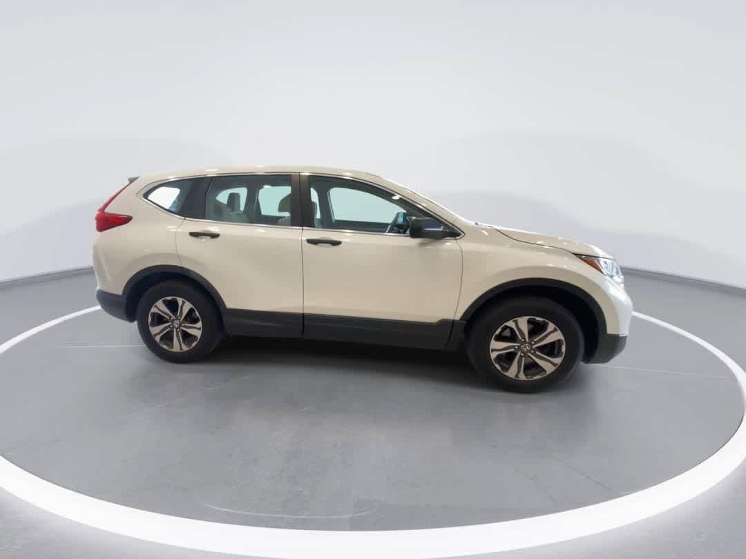 Used 2017 Honda CR-V LX image 9