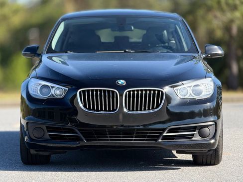 Used 2017 BMW 535i Gran Turismo xDrive image 3