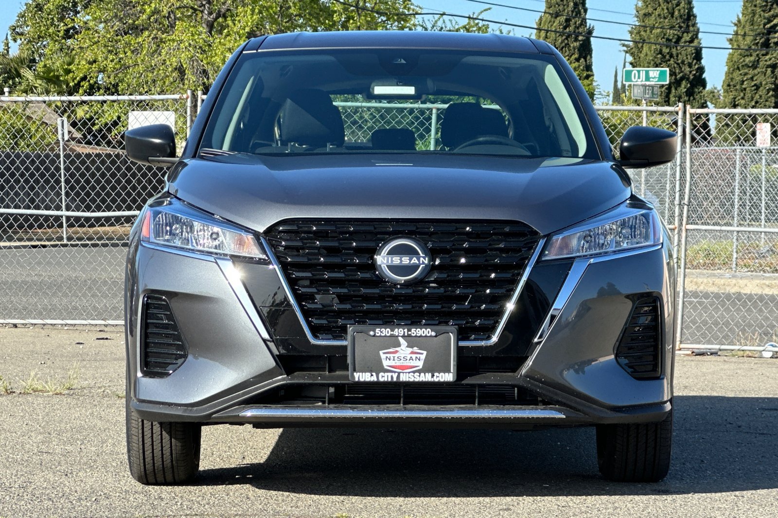 Certified 2025 Nissan Kicks Play S FWD image 11