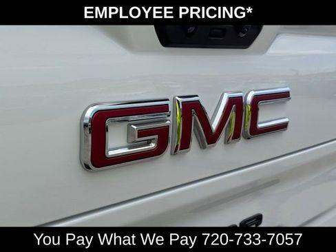 Used 2024 GMC Sierra 1500 AT4 w/ Technology Package AWD/4WD image 21
