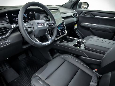 New 2027 GMC Acadia Elevation w/ Elevation Premium Package AWD/4WD image 7