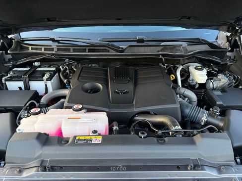 Used 2022 Toyota Tundra Limited image 33