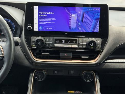 Certified 2024 Toyota Grand Highlander AWD Hybrid image 17