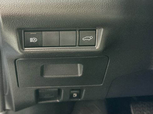 Certified 2024 Toyota Grand Highlander AWD image 10