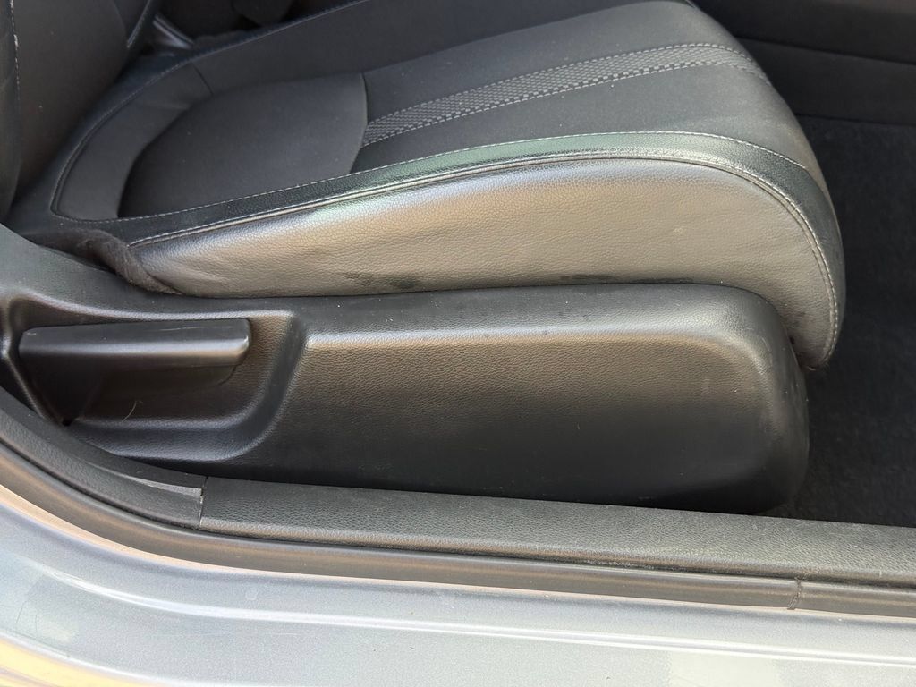 Used 2021 Honda Civic Sport image 26