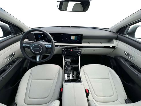 New 2025 Hyundai Tucson SEL FWD image 13