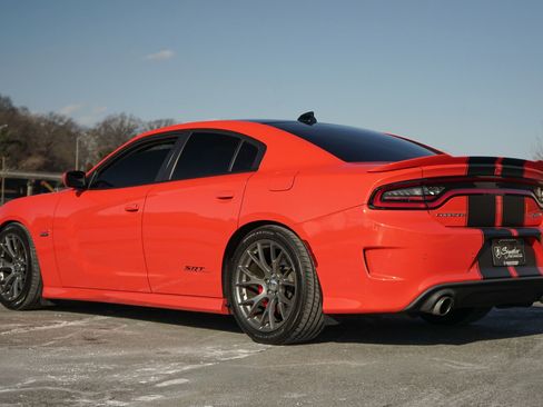 Used 2016 Dodge Charger SRT w/ Harman/Kardon Audio Group image 3