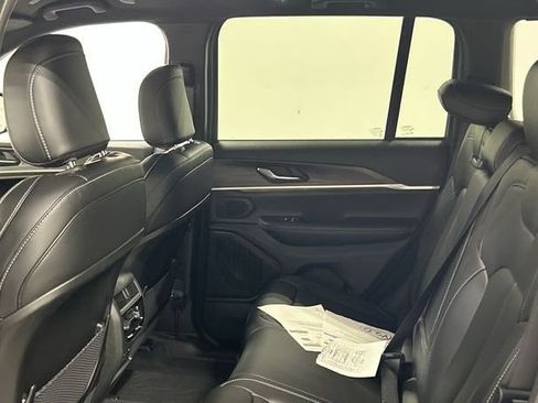 New 2026 Jeep Grand Cherokee Limited AWD/4WD image 20