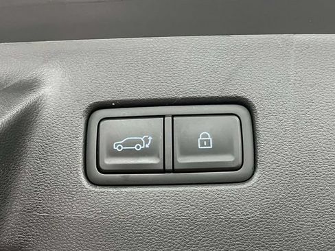 Certified 2025 Hyundai Santa Fe Limited AWD/4WD image 25