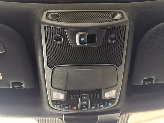 Certified 2021 Ford F350 Platinum w/ Tremor Off-Road Package AWD/4WD image 14