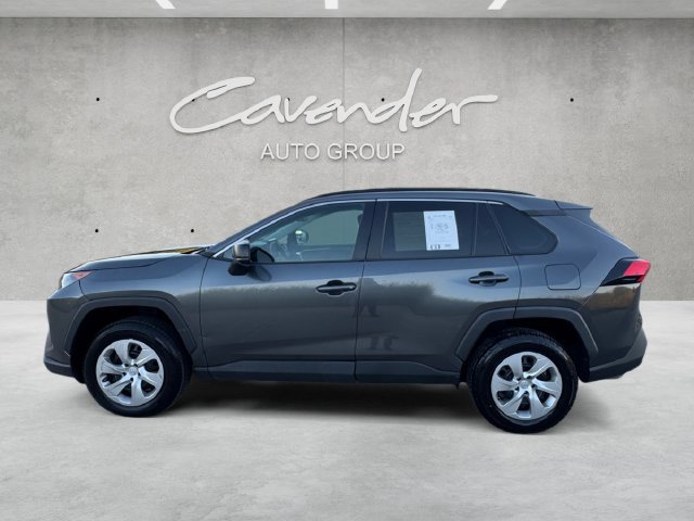Used 2021 Toyota RAV4 LE FWD image 13