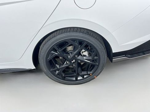 New 2025 Hyundai Elantra N Line image 27
