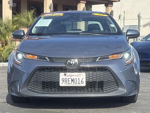 Used 2022 Toyota Corolla LE image 9