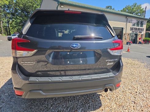 Used 2019 Subaru Forester Limited w/ Popular Package #3 AWD/4WD image 5