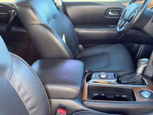 Used 2021 Nissan Armada SL w/ Captain's Chairs Package image 12