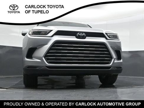 Used 2024 Toyota Grand Highlander XLE image 34